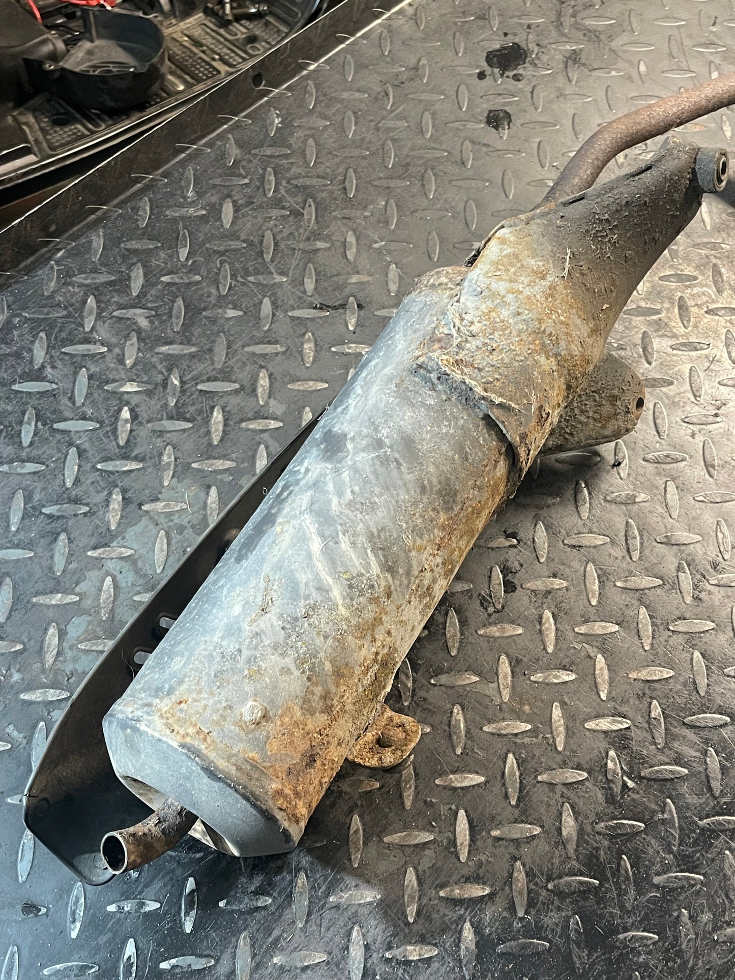 Uitlaat SYM / Peugeot Origineel Euro 2