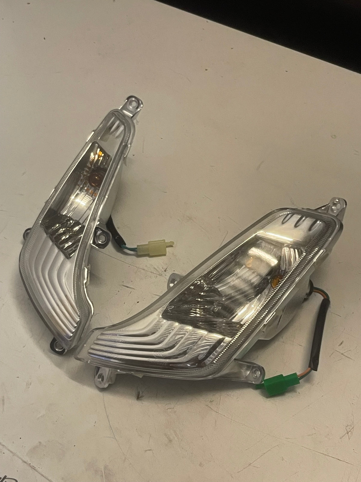 Nieuwe Knipperlichten voorzijde Sym Fiddle 2