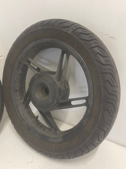 Voorwiel & Achterwiel Honda PCX 150 (PCX 150 JF28/KF12/KF15)