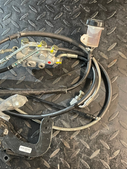 Complete Remleiding set + Voetrempomp Gilera Fuoco 500