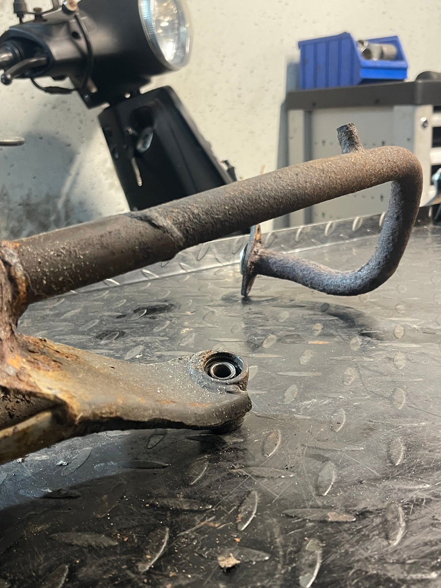 Uitlaat SYM / Peugeot Origineel Euro 2