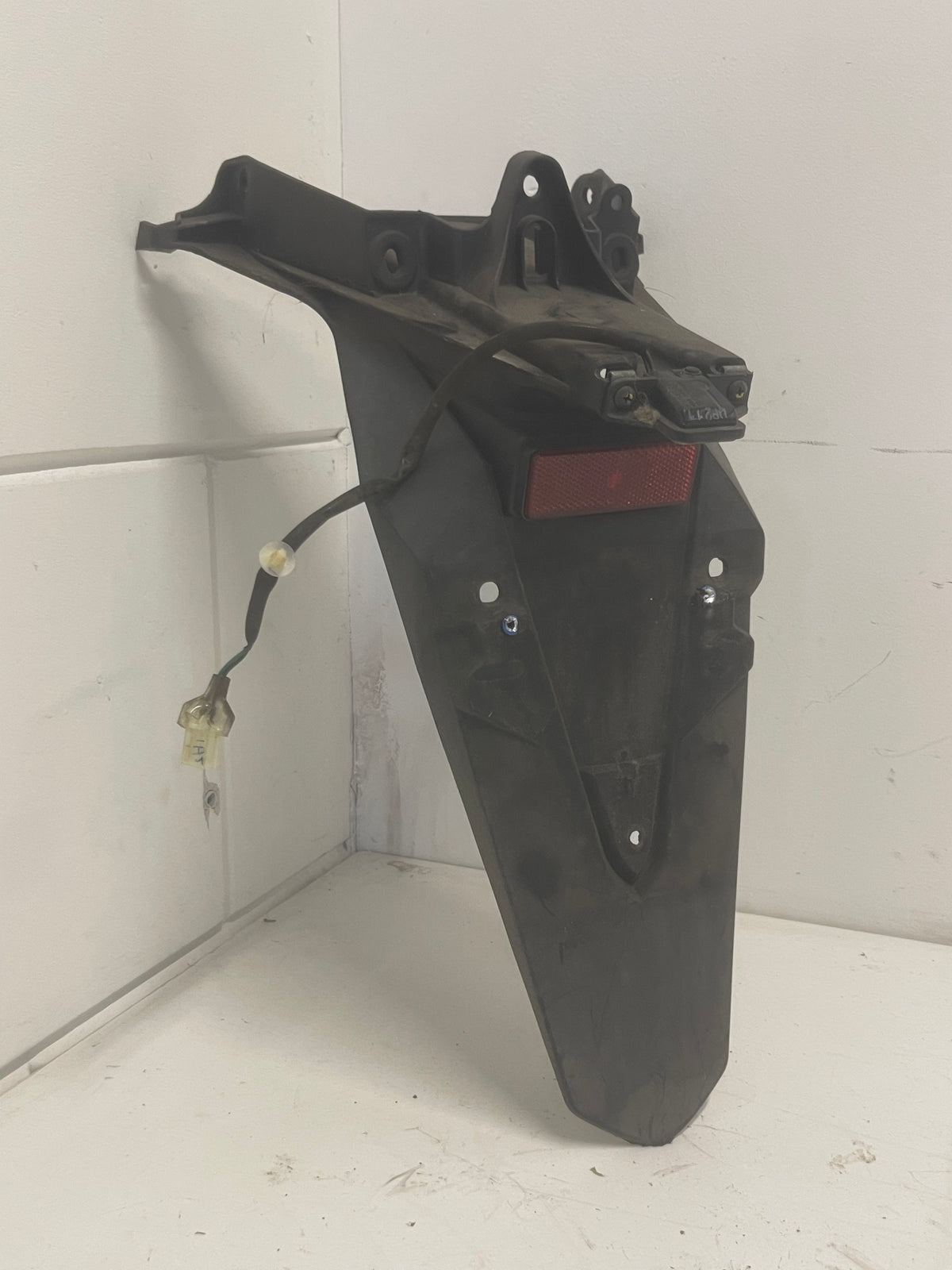 Kentekenplaathouder HONDA PCX 150 2012-2013 (PCX 150 JF28/KF12/KF15)