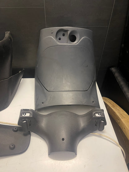 Complete Binnenkappenset Piaggio Zip 2000 2T & 4T