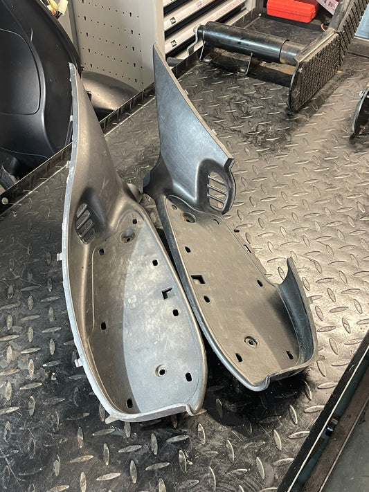 Treeplank / Voetkap L&R Gilera Runner 50cc / 125cc / 180cc