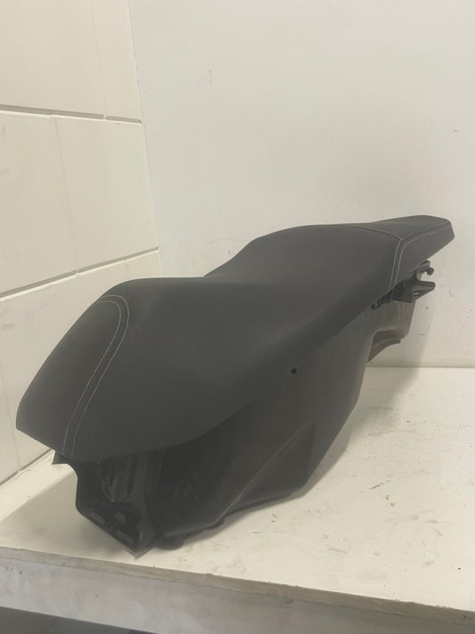 Zadel en Buddybak Honda PCX 150 (PCX 150 JF28/KF12/KF15)