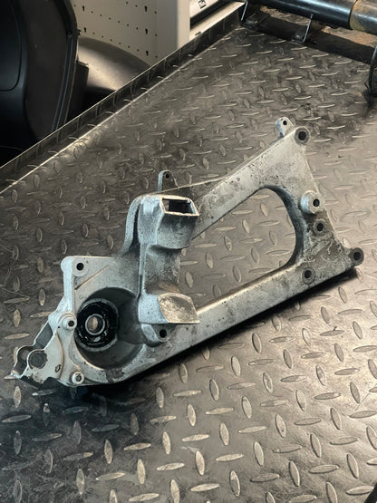 Uitlaat Ophanging Gilera Fuoco 500