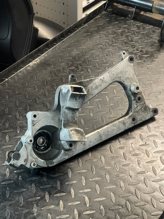 Uitlaat Ophanging Gilera Fuoco 500