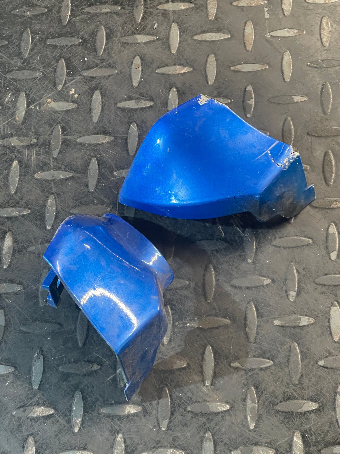 Vespa S / LX / LXV Eindkap Voetsteun Set