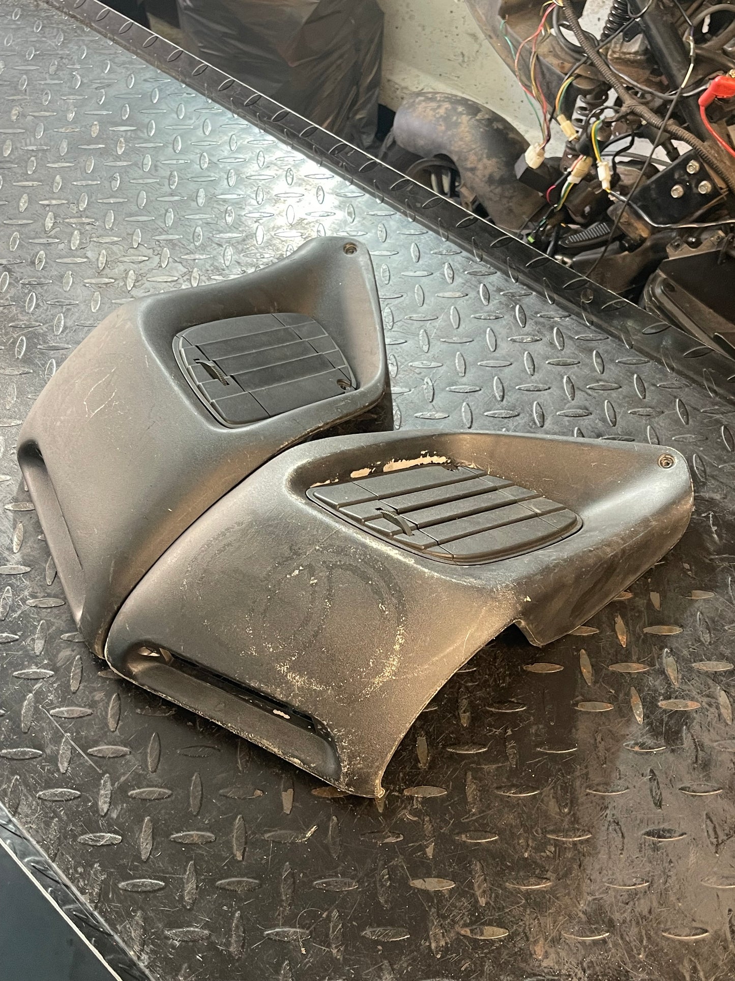 Luchtroosters / Radiatorkap Gilera Runner 50cc / 125cc / 180cc