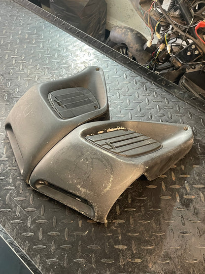 Luchtroosters / Radiatorkap Gilera Runner 50cc / 125cc / 180cc
