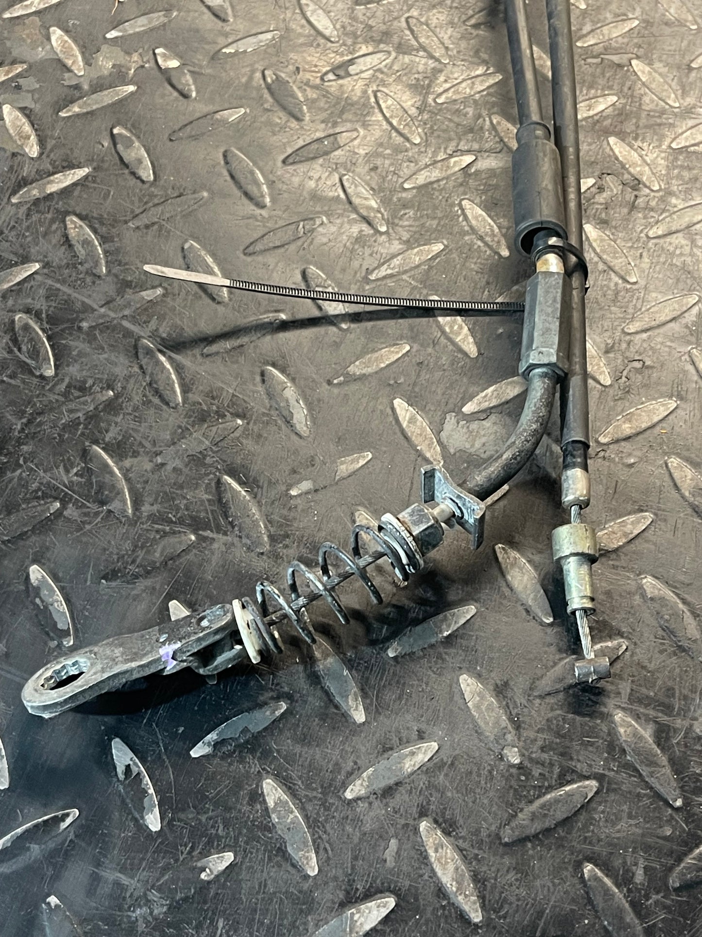 Handremkabel Piaggio & Gilera (MP3/Fuoco) 500cc Origineel